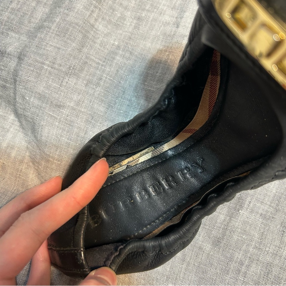 Burberry Haymarket Aston Ballerina Flats Black Novacheck Size 37 US 7 - Picture 11 of 14